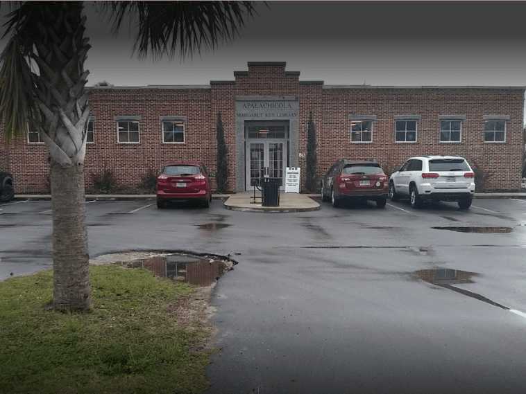 Apalachicola Municipal Library